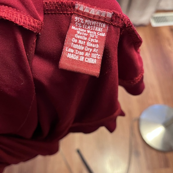 Red cocktail dress - Picture 3 of 8